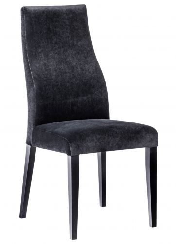 Krzesło z tkaniny welwetowej na czarnych nogach comfy