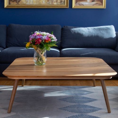 Kwadratowy stolik kawowy z drewna contrast tetra